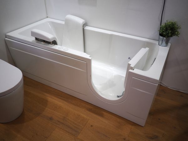 Cost of Walk In Tub Repair in Sarasota